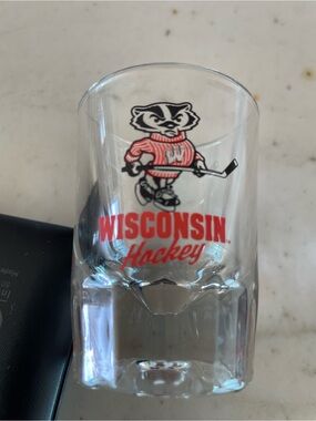University of Wisconsin Badgers Hockey Shot Glass – Collectible Barware jigger